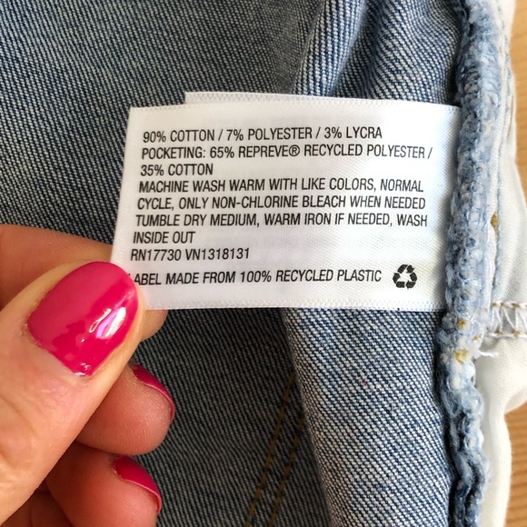 Universal Thread stretchy size 6 shorts worn 1x - Picture 10 of 11